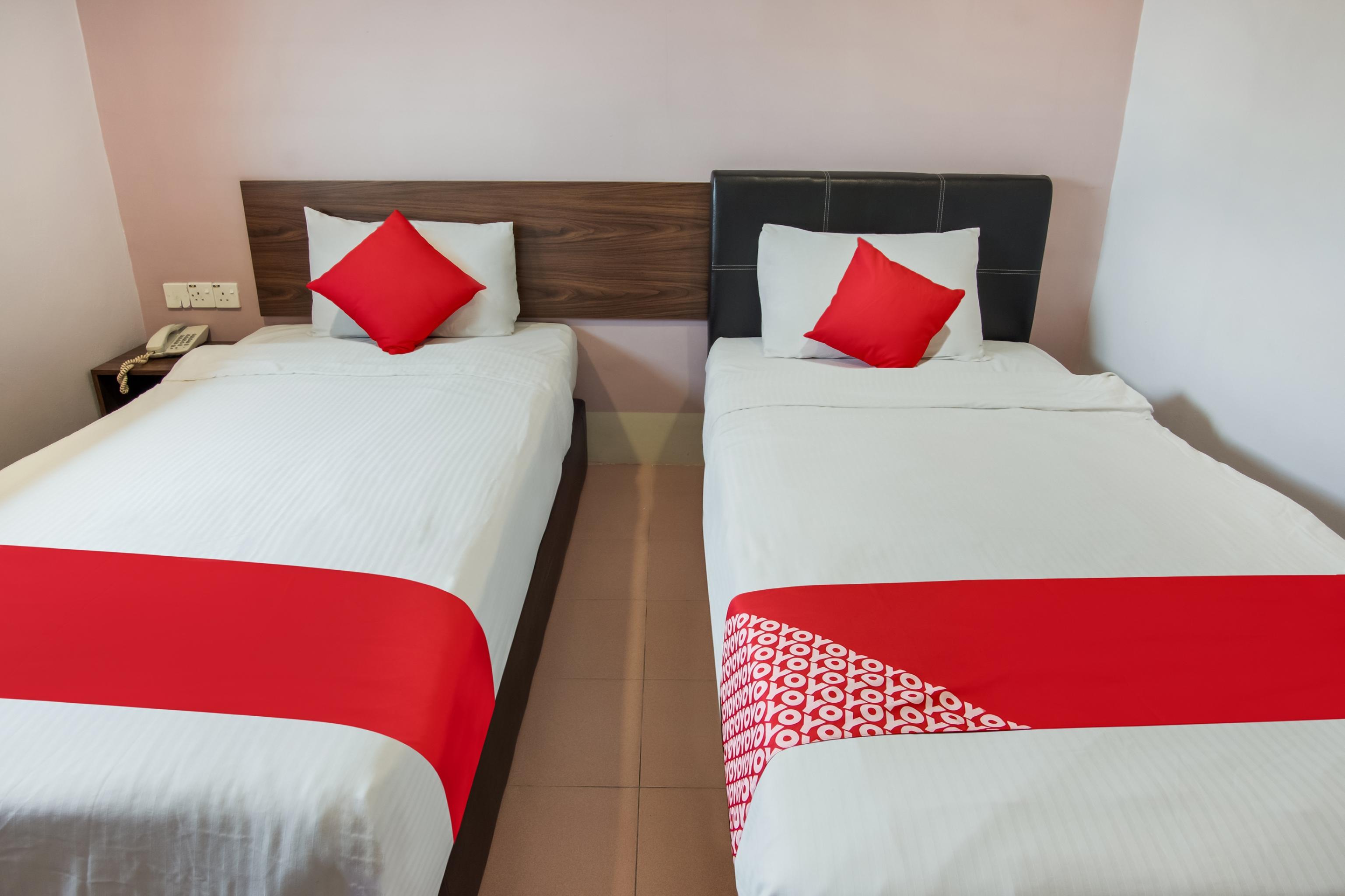 Oyo 89480 Dream House Hotel Skudai Zewnętrze zdjęcie