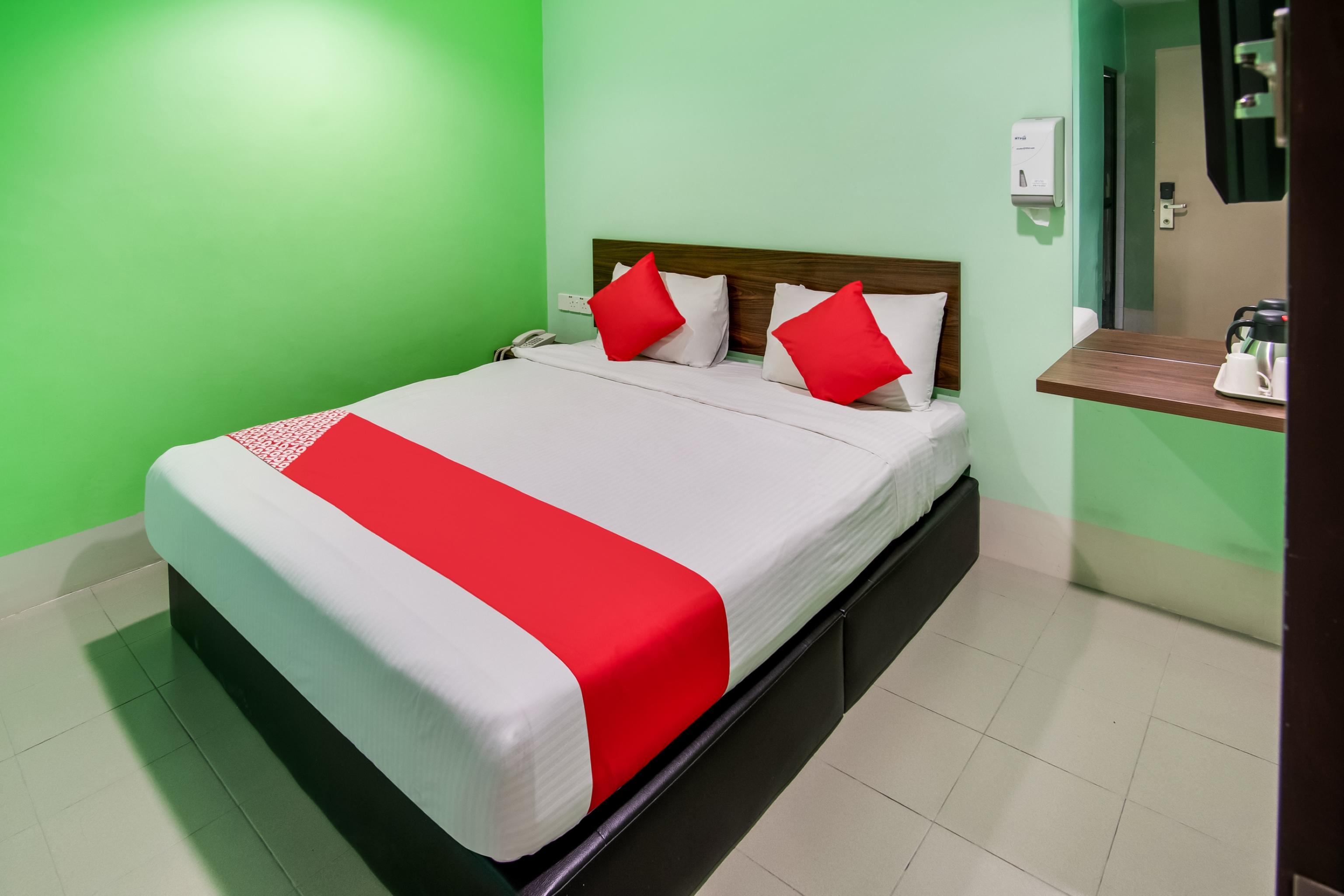 Oyo 89480 Dream House Hotel Skudai Zewnętrze zdjęcie
