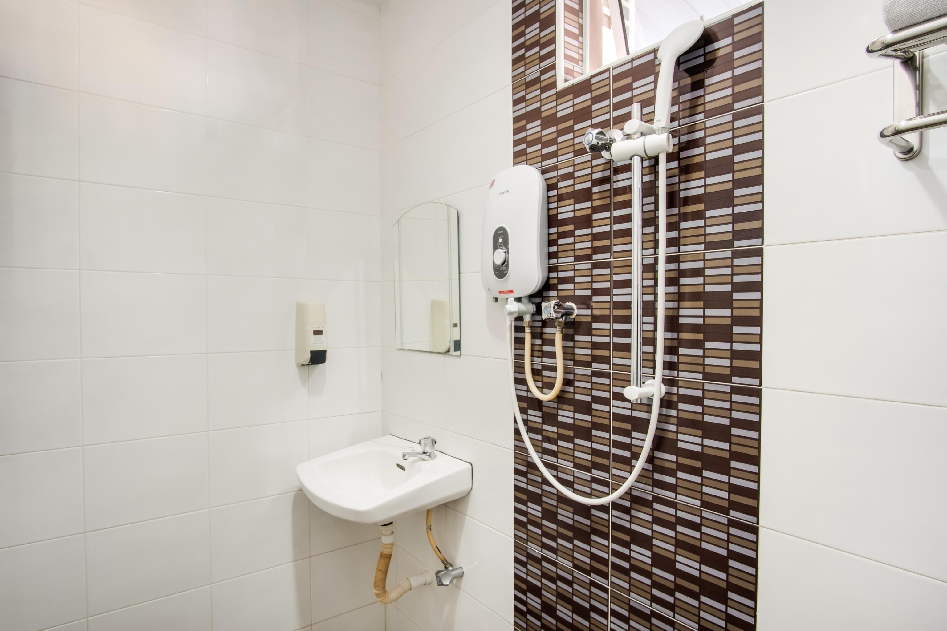 Oyo 89480 Dream House Hotel Skudai Zewnętrze zdjęcie