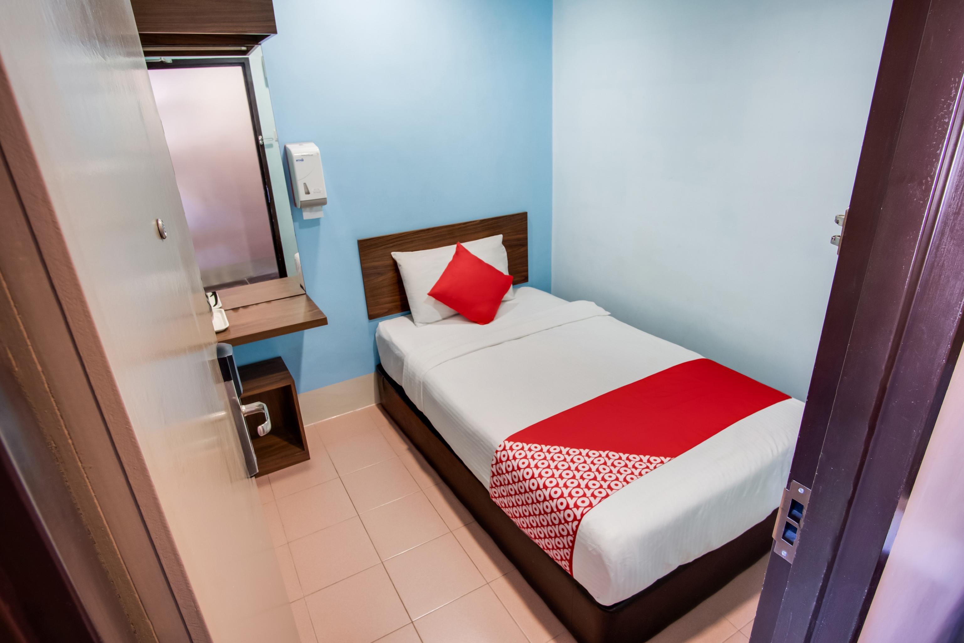 Oyo 89480 Dream House Hotel Skudai Zewnętrze zdjęcie