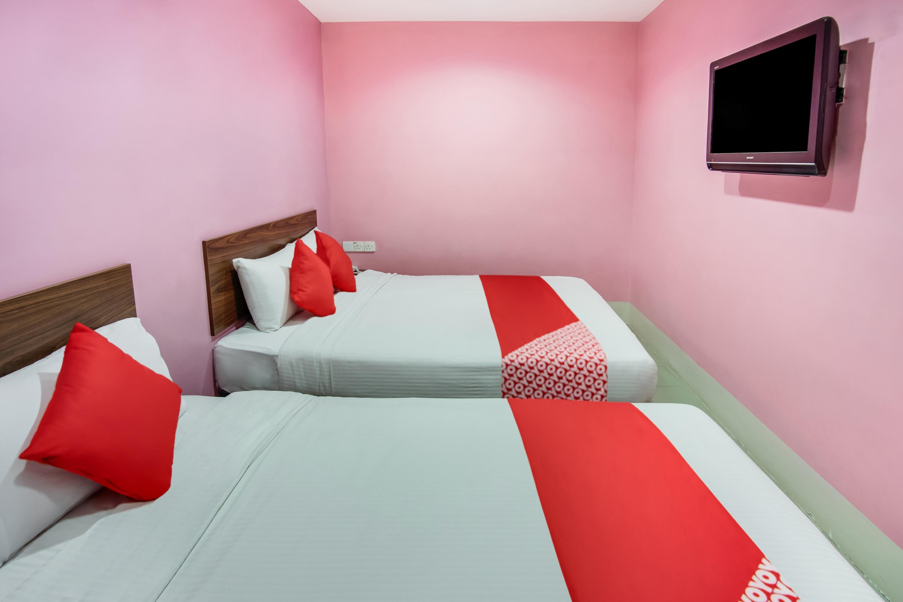 Oyo 89480 Dream House Hotel Skudai Zewnętrze zdjęcie