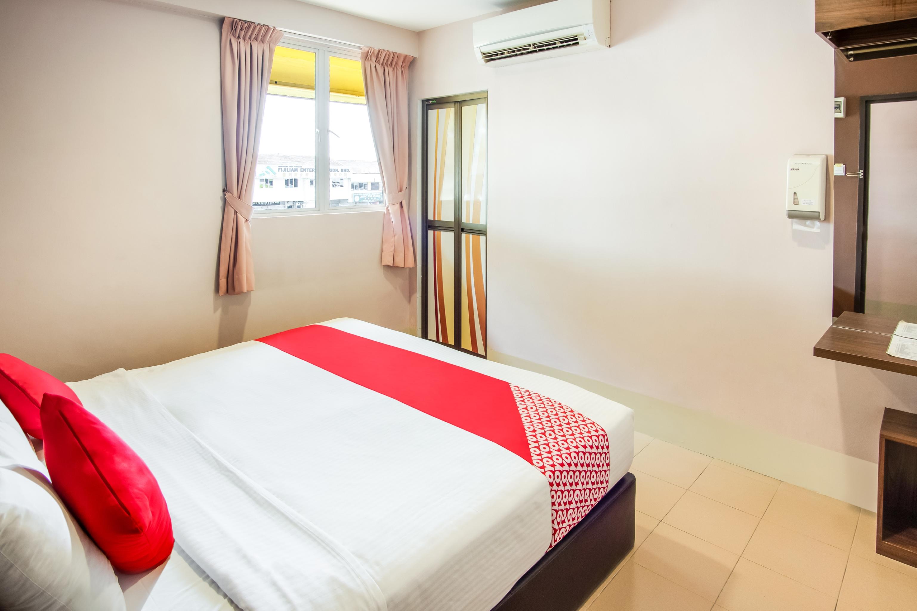 Oyo 89480 Dream House Hotel Skudai Zewnętrze zdjęcie