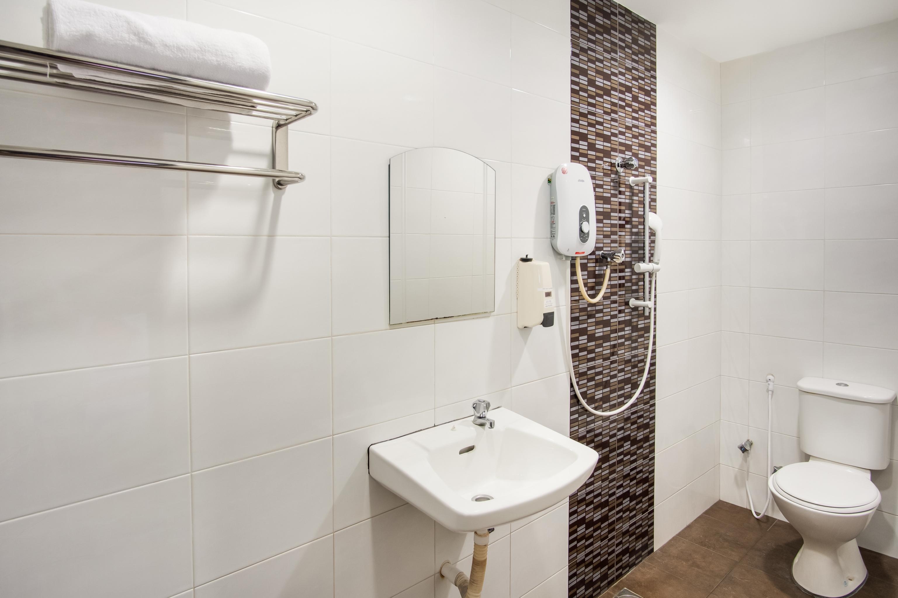 Oyo 89480 Dream House Hotel Skudai Zewnętrze zdjęcie