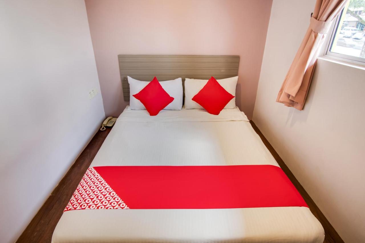 Oyo 89480 Dream House Hotel Skudai Pokój zdjęcie
